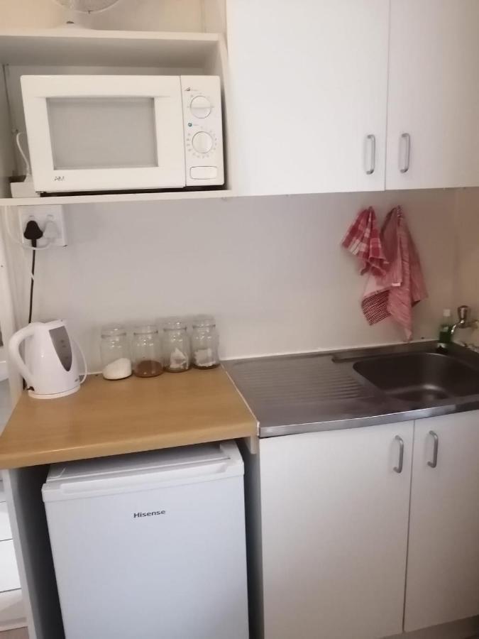 36 Mount Road Guesthouse And Self Catering Port Elizabeth Luaran gambar