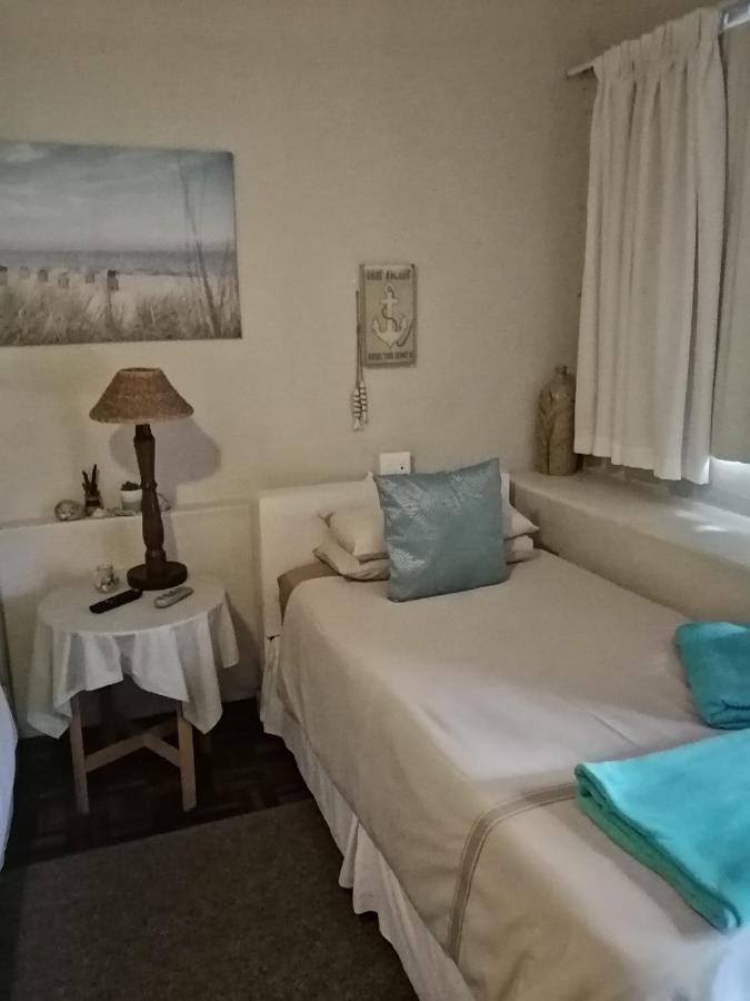 36 Mount Road Guesthouse And Self Catering Port Elizabeth Luaran gambar