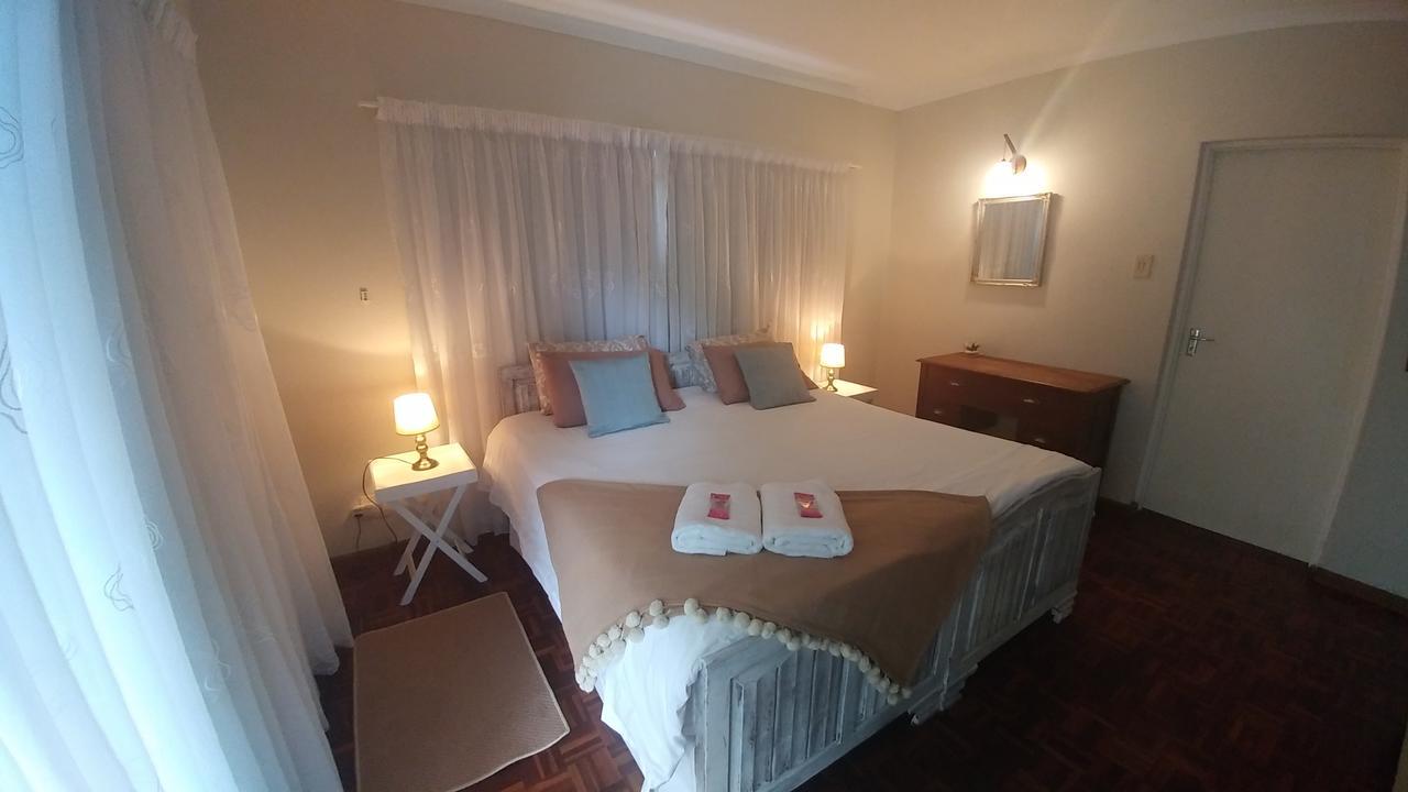 36 Mount Road Guesthouse And Self Catering Port Elizabeth Luaran gambar